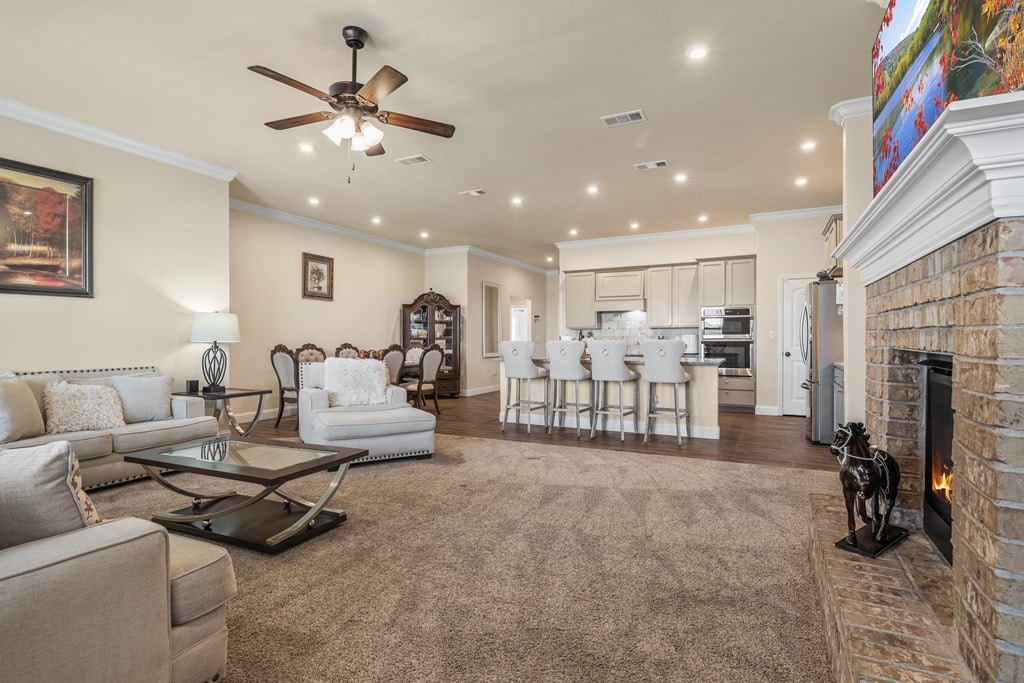 8911 Ratliff Ridge Ave, Odessa, TX 79765